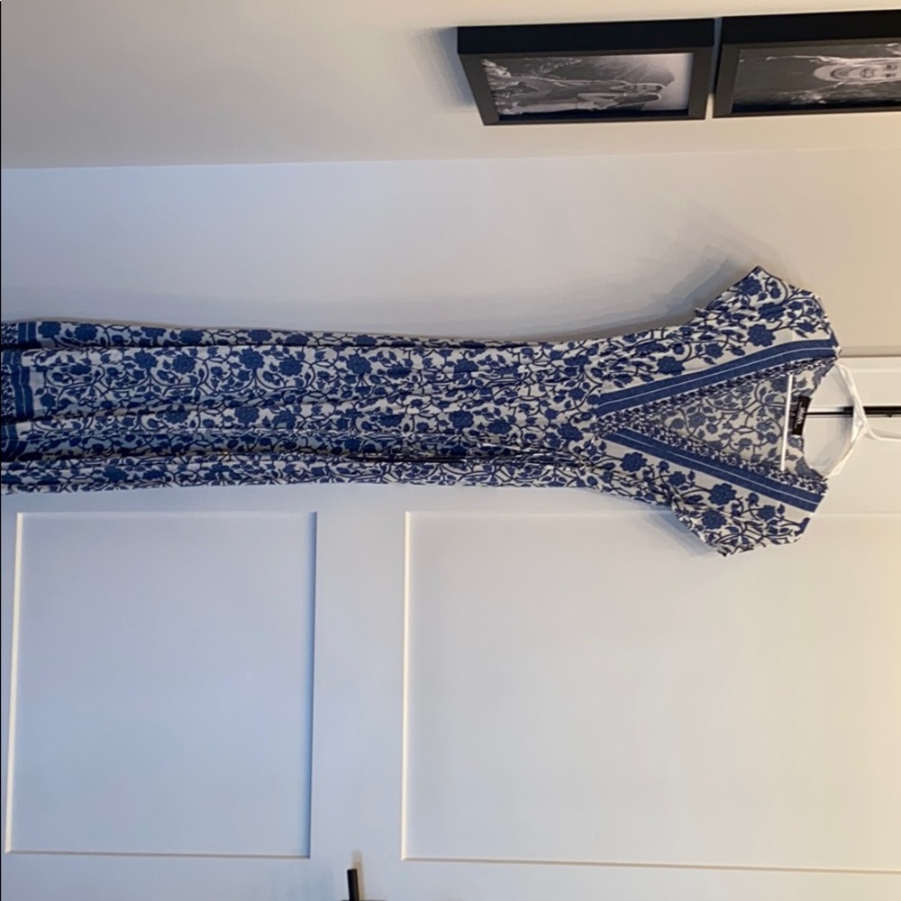 Lulus blue floral maxi wrap dress